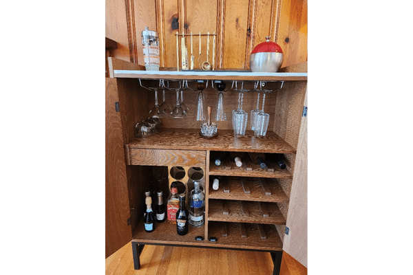 SOHL Furniture Bar Cabinet with Opened Doors